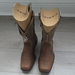 Ariat Men's Tan and Brown Western Boots